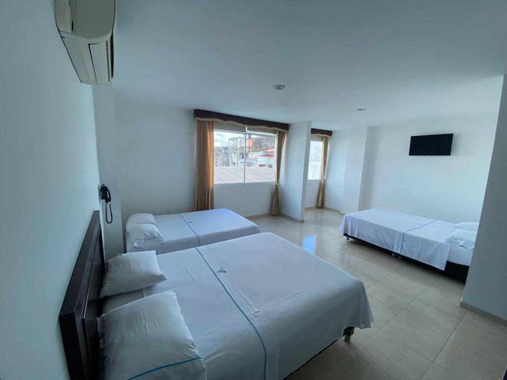 Hotel Torres Del Llano Yopal Bagian luar foto